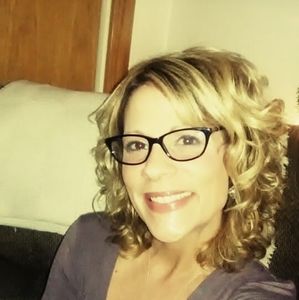 Meet your Posher, Toni